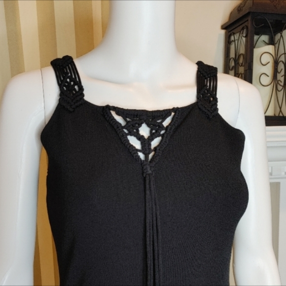 ESCADA STRETCH KNIT DRESS WITH CROCHET STRAPS/NECKLINE. BLACK 34/ US 4 - Picture 3 of 7